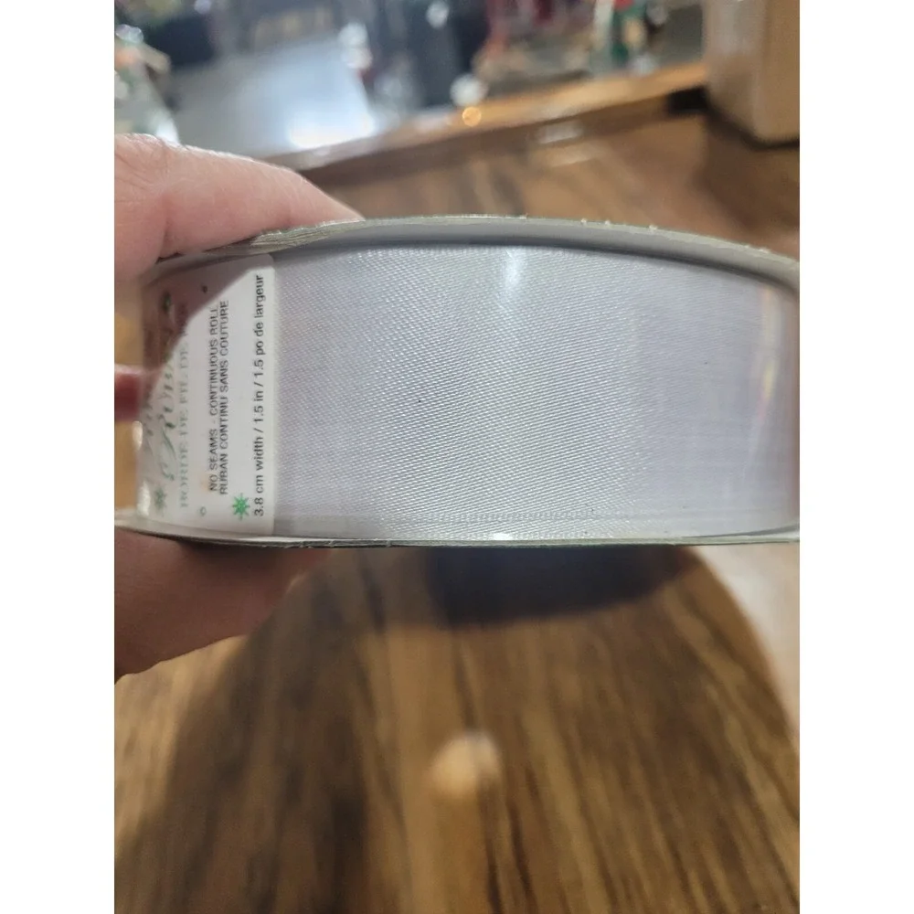Kirkland Signature Wire-Edged Ribbon 3.8cm/1.5in (45.7m/50yd) White